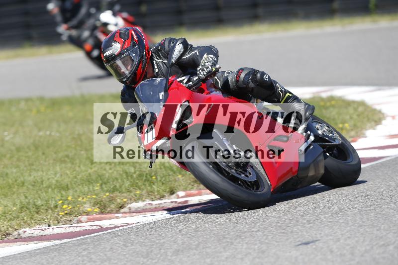 Archiv-2025/48 25.08.2025 Cornu Master School ADR/blau-bleu/11